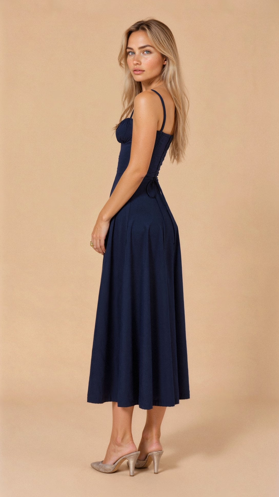 Kiana Korsett Midikleid